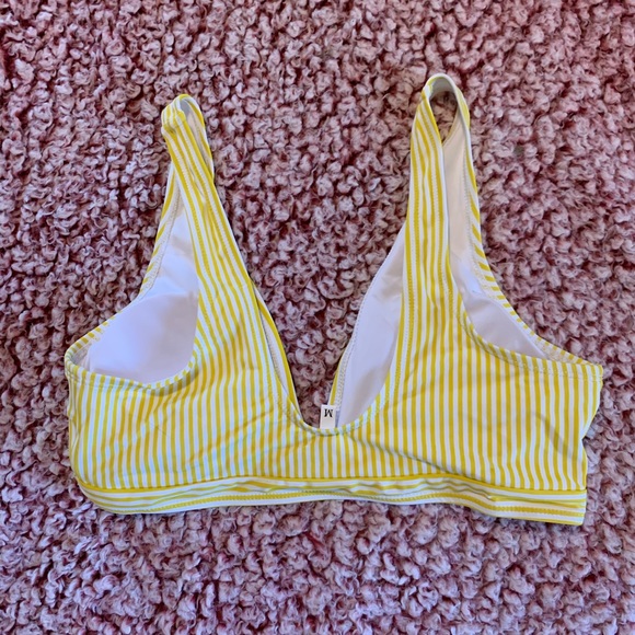 Yellow striped bikini top - Picture 4 of 4